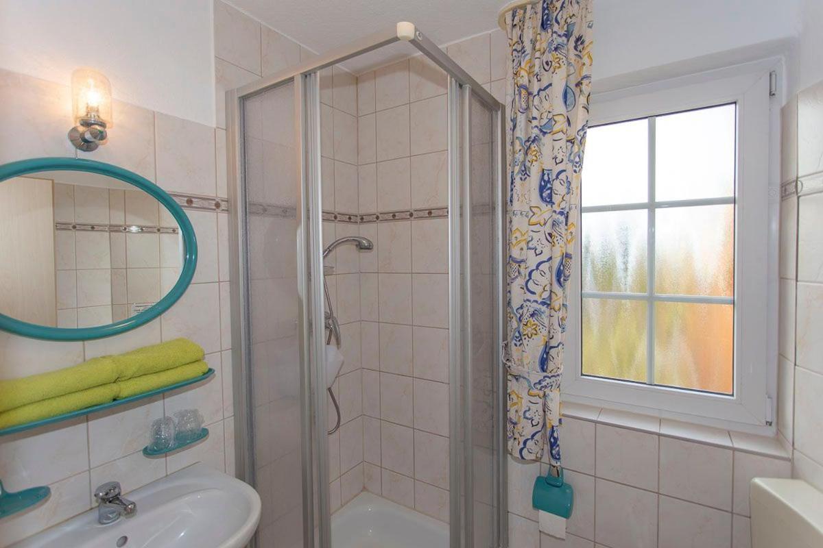 Haus Dornroeschen 45107 Daire Goehren  Dış mekan fotoğraf